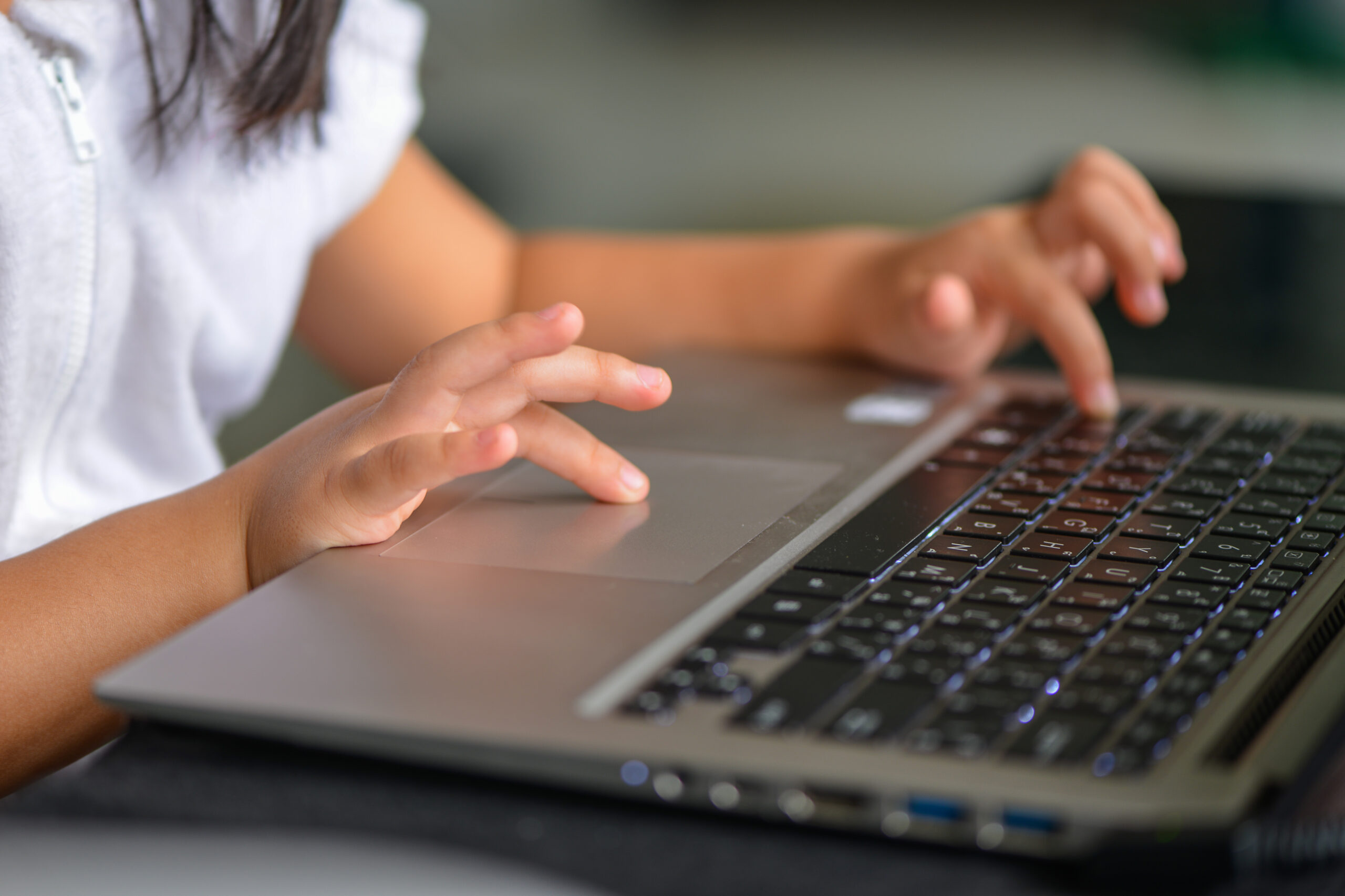 Top Online Typing Programmes to Help Your Child Learn to Type -  Occupational Therapy Helping Children